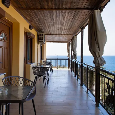 Archodissa Pansion Hotel Alikí