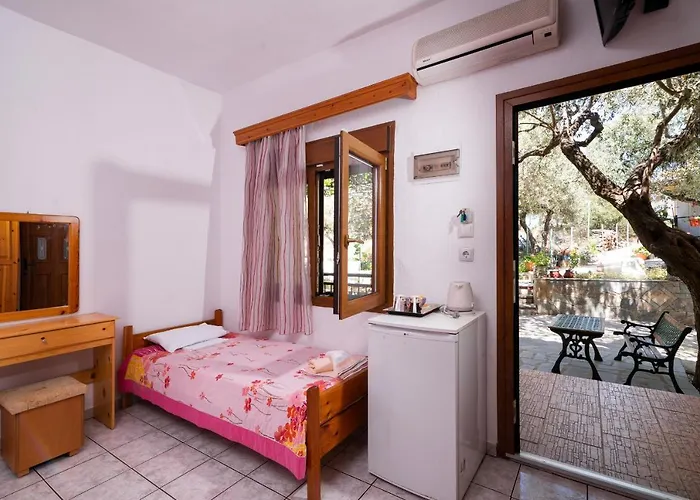 Archodissa Pansion Hotel