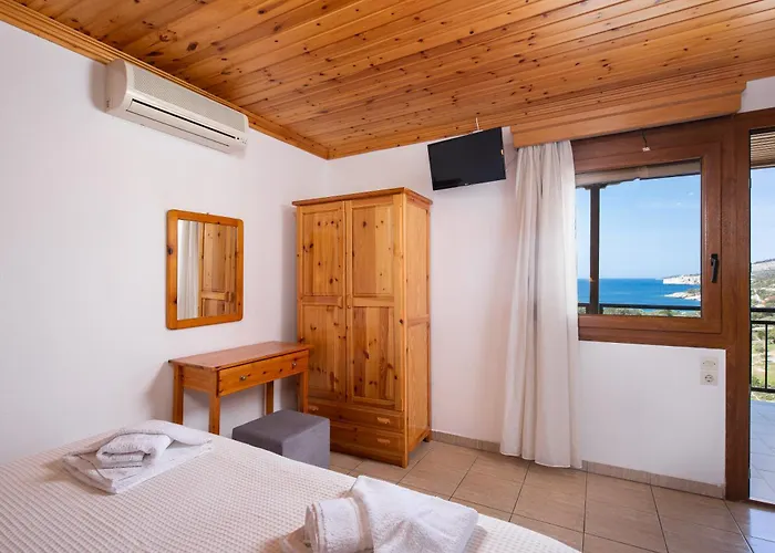 Archodissa Pansion Αλυκή